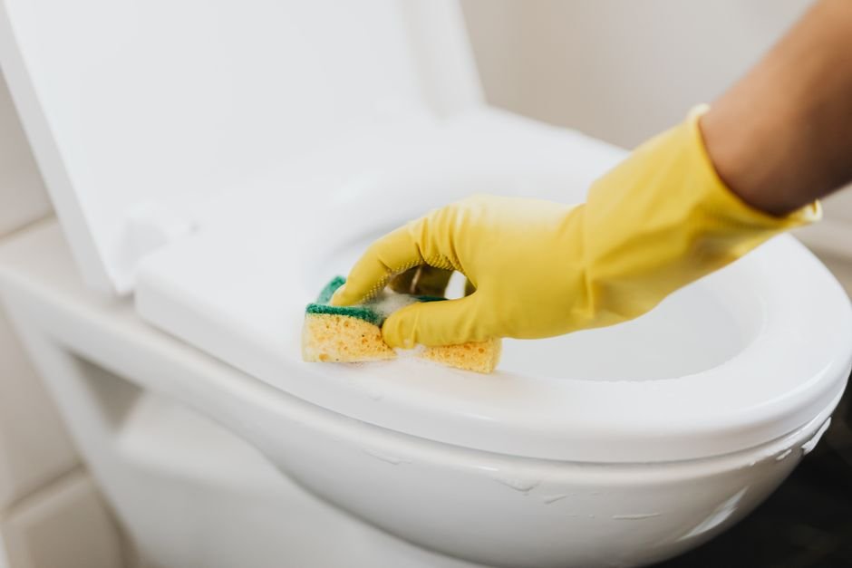 1. Vinagre branco com bicarbonato de sódio
