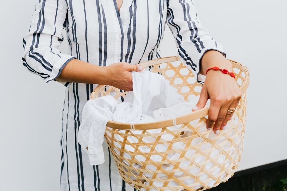 Cesto #5: dois compartimentos, para separar roupas