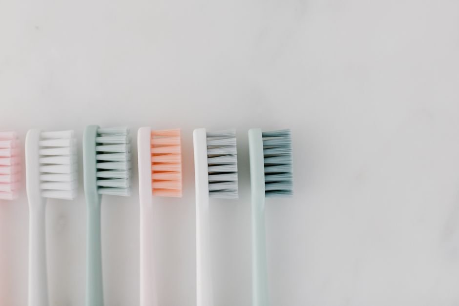 Combinação #4: base branca com detalhes rosa e verde