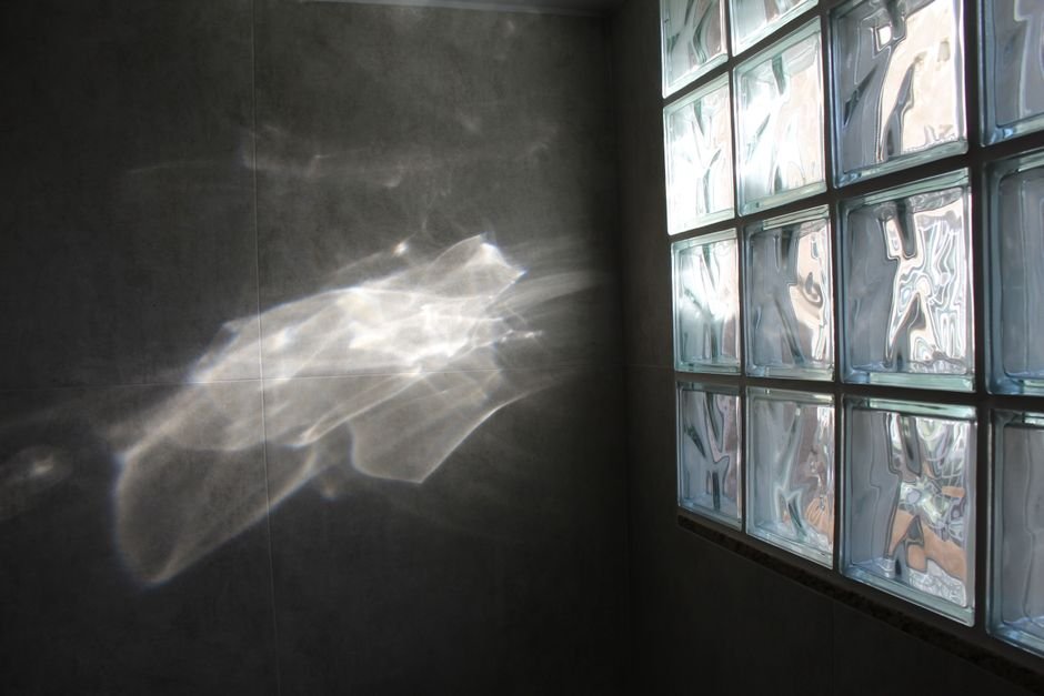 Ideia #6: Detalhe de tijolo de vidro iluminado por dentro